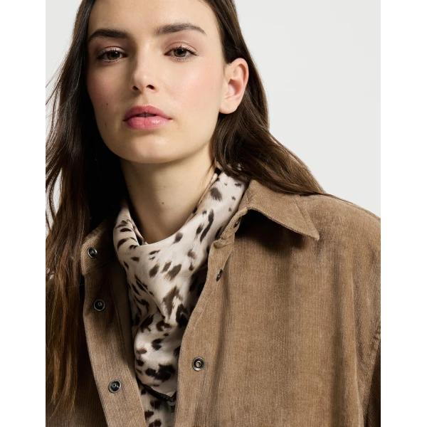 Brunello Cucinelli Lynx Print silk scarf in Beige, view 3 | Scarves | Coveti