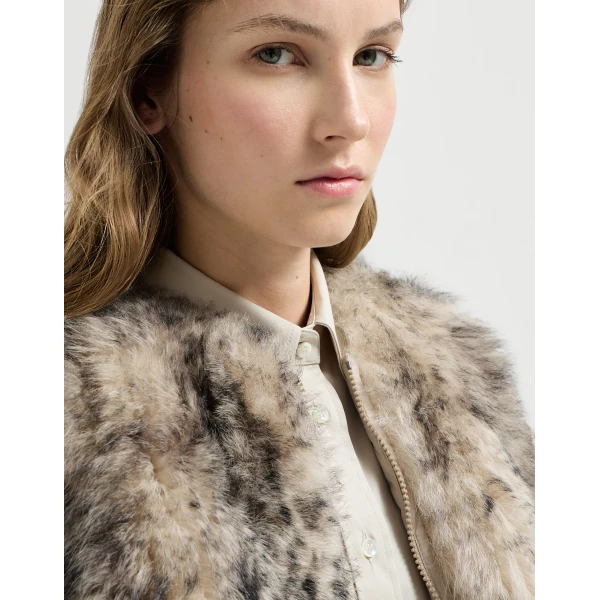 Lynx-effect shearling reversible vest in Light Brown - Image 4