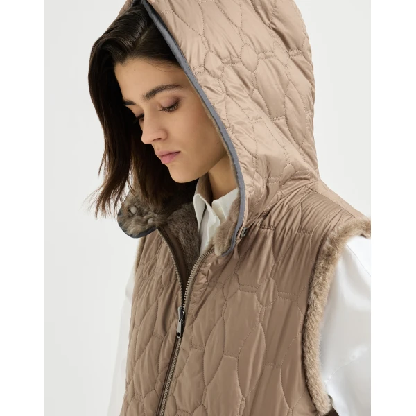 Brunello Cucinelli Shearling reversible vest in Light Brown, view 4 | Vests | Coveti