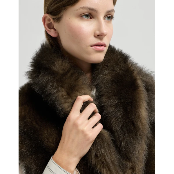 Soft shearling vest in Pine Cone Brown - Image 4