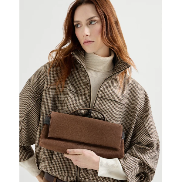 Suede Essence clutch bag in Caramel - Image 4