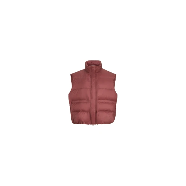 Water-resistant down vest in Ruby
