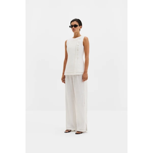 By Malina Alessandra Pants in White | Wide leg pants | Coveti