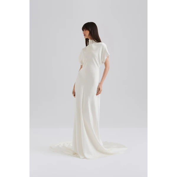 By Malina Alivia Gown in Cream | Wedding Dresses | Coveti