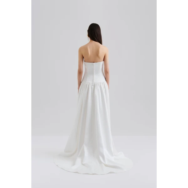 By Malina Audrey Gown in Ivory | Wedding Dresses | Coveti