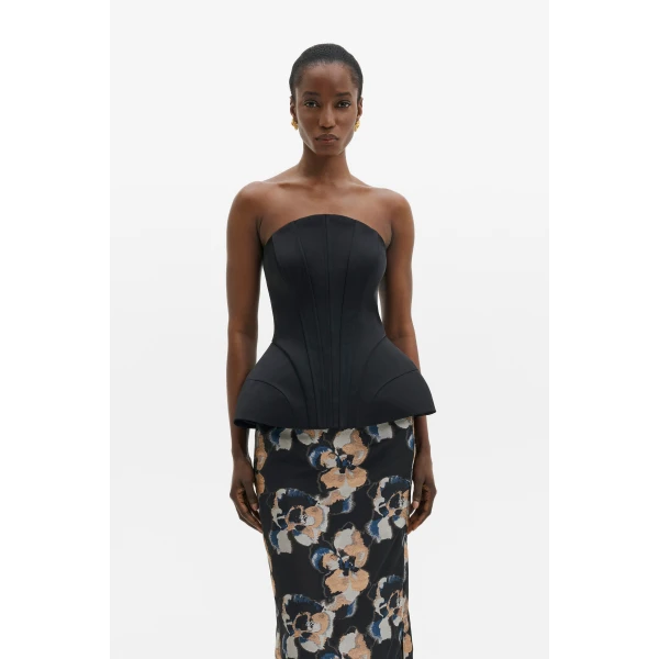 By Malina Bellina Top in Black | Tops | Coveti