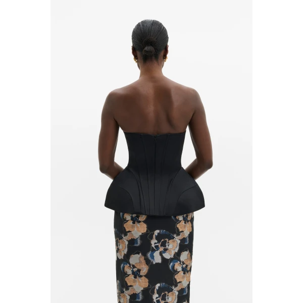 By Malina Bellina Top in Black | Tops | Coveti