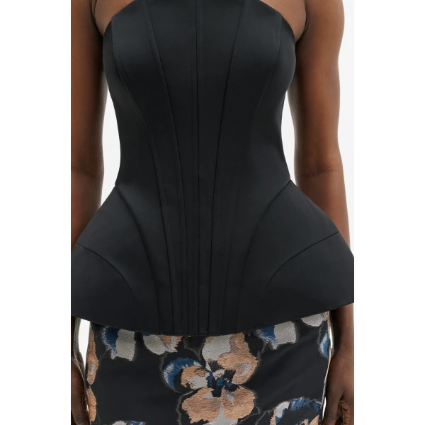 By Malina Bellina Top in Black | Tops | Coveti