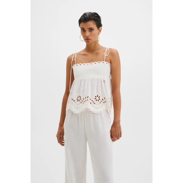 By Malina Carrie Top in White | Tops | Coveti
