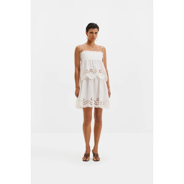 By Malina Carrie Top in White | Tops | Coveti