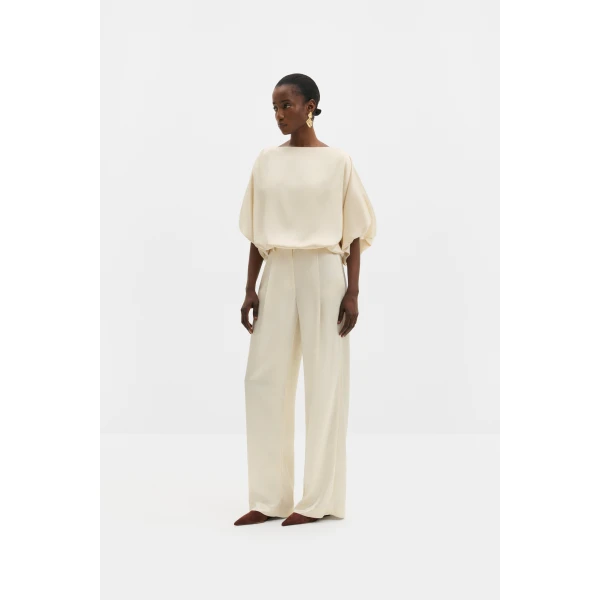 By Malina Havanna Blouse in Pearl | Blouse | Coveti