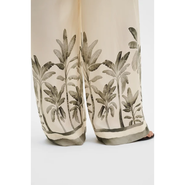 By Malina Izabelle Pants in Palm | Wide leg pants | Coveti