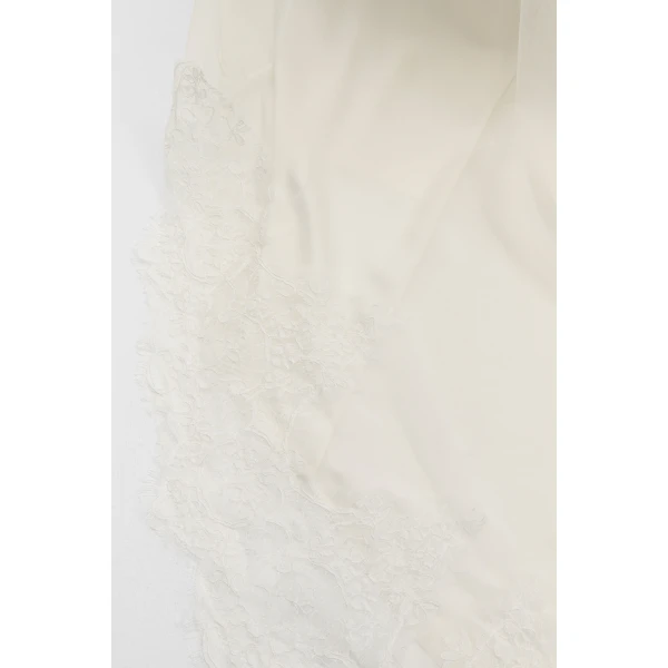 By Malina Luxe Veil in Ivory | Hair Accessories | Coveti