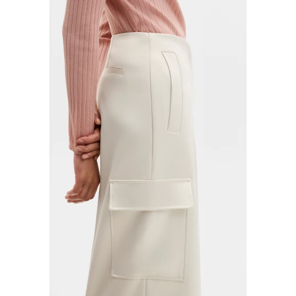 By Malina Madilyn Trousers in Pearl | Wide leg pants | Coveti