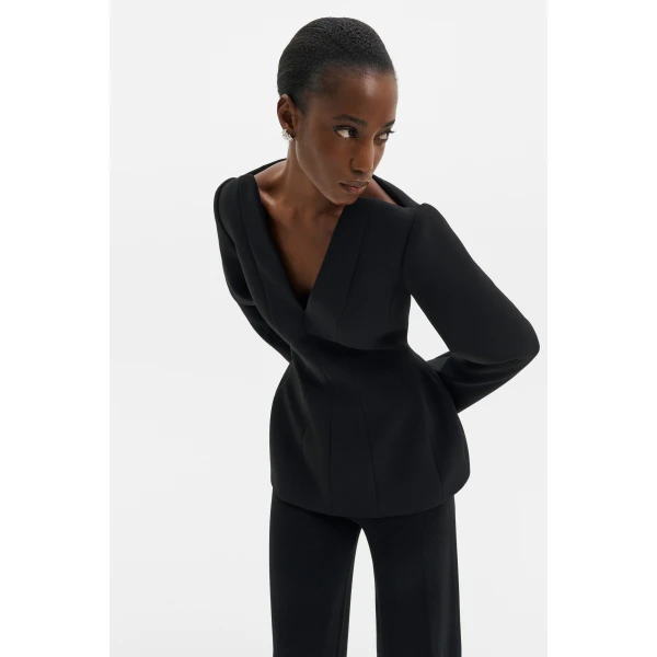 By Malina Ninni Top in Black | Tops | Coveti