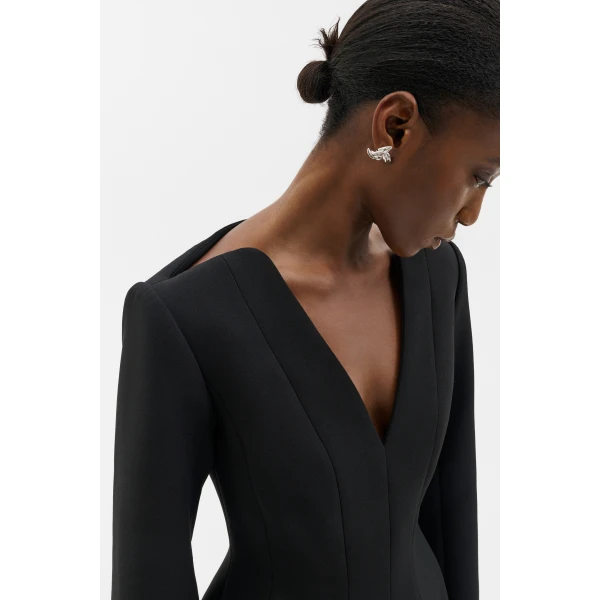 By Malina Ninni Top in Black | Tops | Coveti