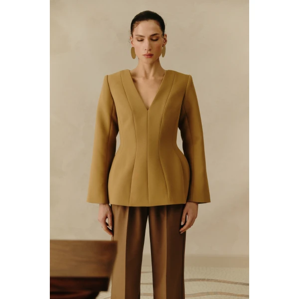 By Malina Ninni Top in Camel | Tops | Coveti