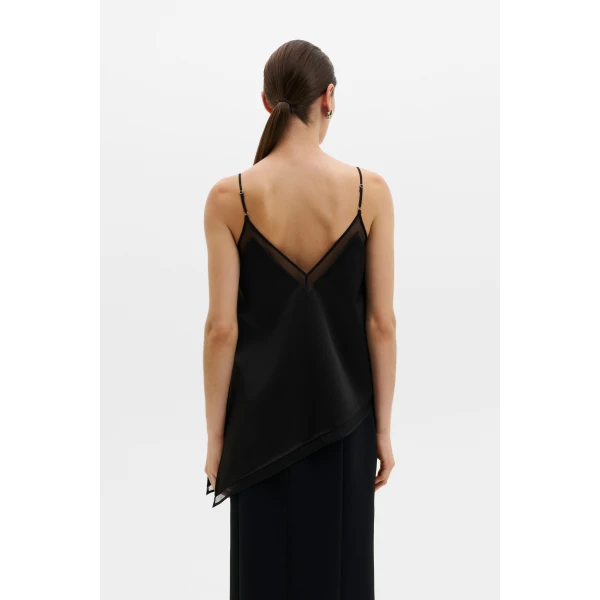 By Malina Petronella Top in Black | Tops | Coveti