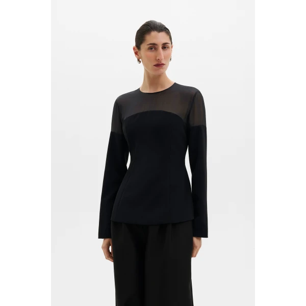 By Malina Selina Top in Black | Tops | Coveti