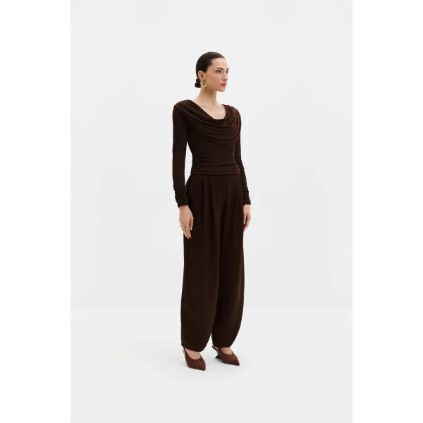 By Malina Signe Top in Dark Brown | Tops | Coveti