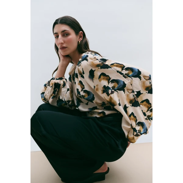 By Malina Sophie Blouse in Blooms | Blouse | Coveti