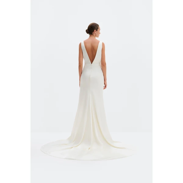 By Malina Thelma Gown in Cream | Wedding Dresses | Coveti