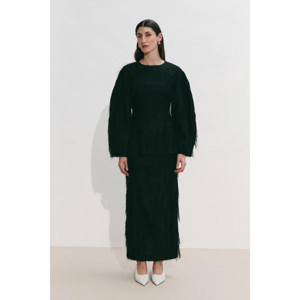 By Malina Tindra Top in Black | Tops | Coveti