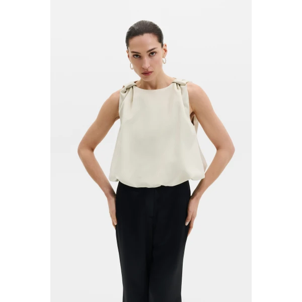 By Malina Valentina Top in Pearl | Tops | Coveti