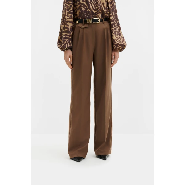 By Malina Yana Pants in Camel | Wide leg pants | Coveti
