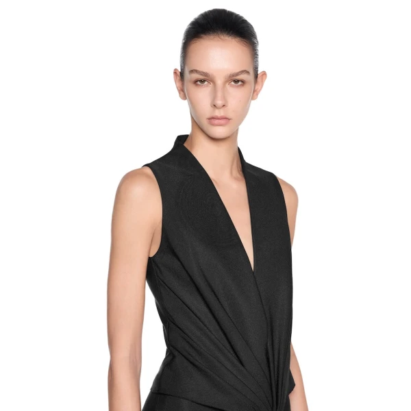 CHATS by C.Dam Hedy Vest and Skirt Set in Black | Vests | Coveti