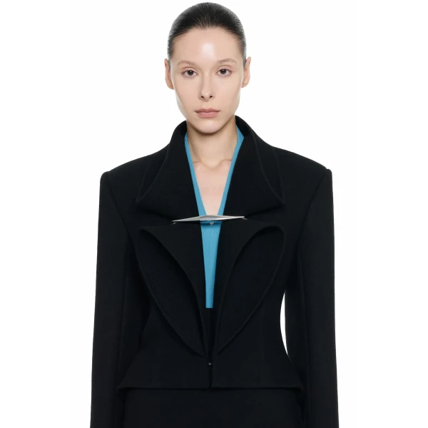 CHATS by C.Dam Sagitta Blazer in Black | Blazers | Coveti
