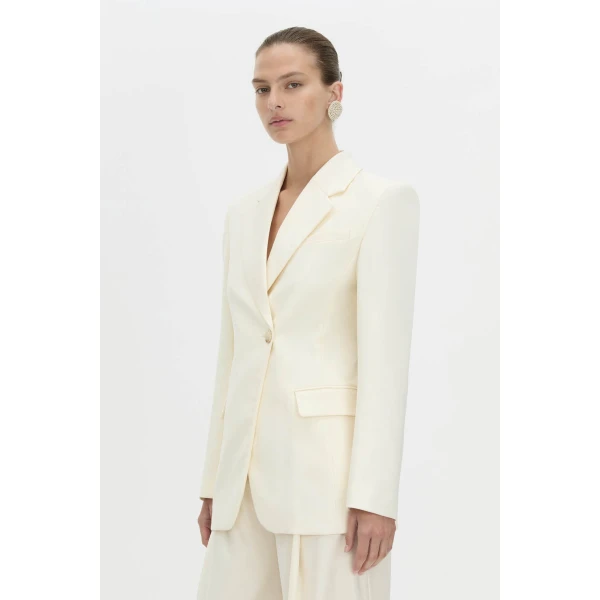 Camilla and Marc Chase Blazer in Cream, view 3 | Blazers | Coveti