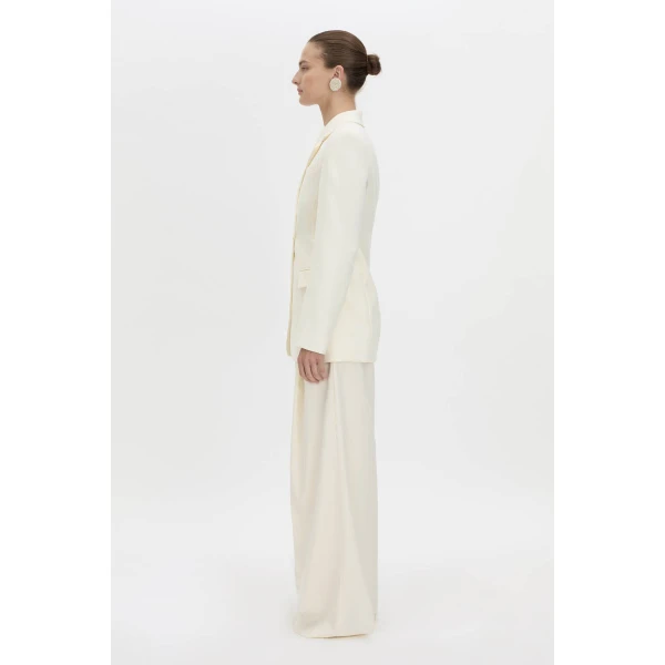 Camilla and Marc Chase Blazer in Cream, view 5 | Blazers | Coveti
