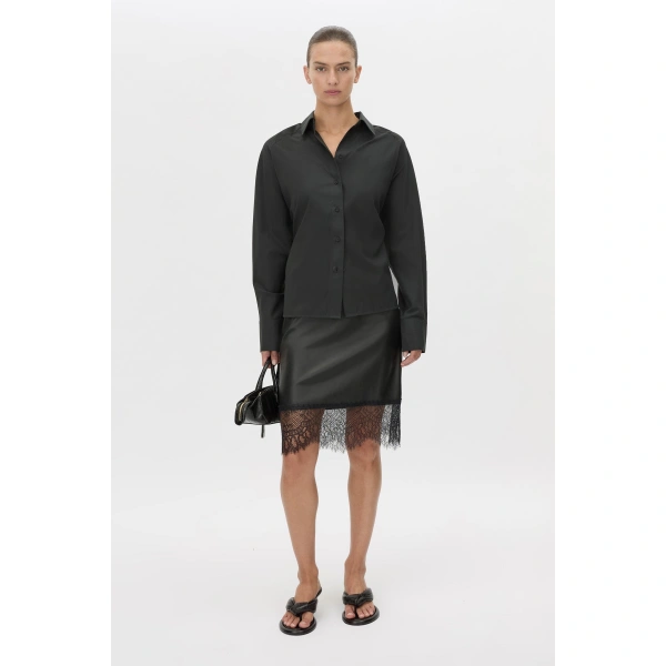 Camilla and Marc Milo Tie Back Shirt in Black, view 4 | Shirts | Coveti