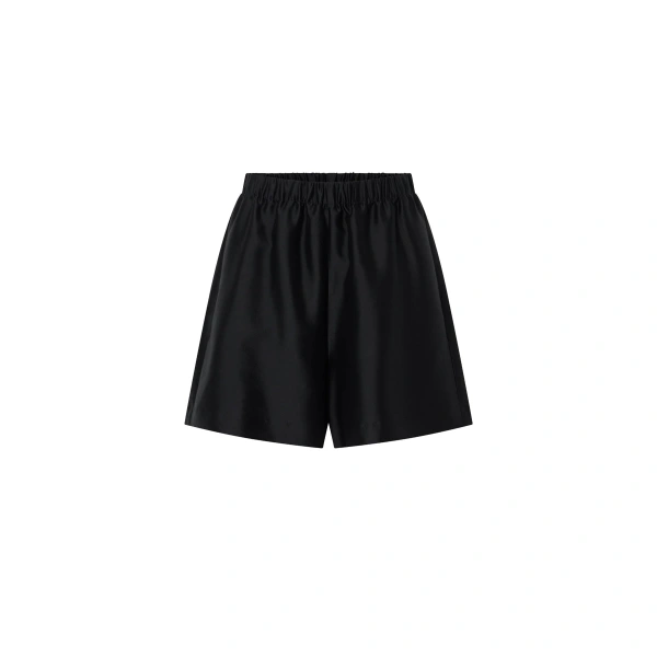 Naxos Short in Black