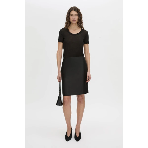 Camilla and Marc Sona Pencil Skirt in Black, view 2 | Pencil Skirts | Coveti