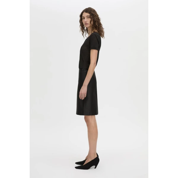 Camilla and Marc Sona Pencil Skirt in Black, view 6 | Pencil Skirts | Coveti