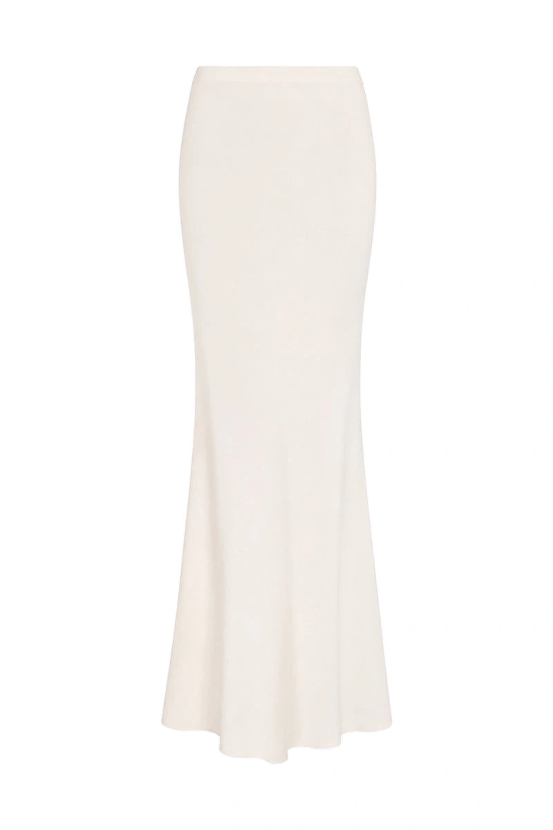 Carla Zampatti Ivory Crepe Bias Fishtail Skirt Carla Zampatti Ivory Crepe Bias Fishtail Skirt | Maxi Skirts | Coveti