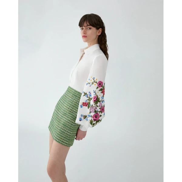 Carolina Herrera Floral-Embroidered Shirt in White, view 4