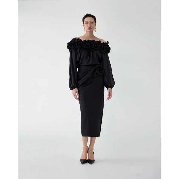 Carolina Herrera Rosette-Sash Midi Skirt in Black, view 2