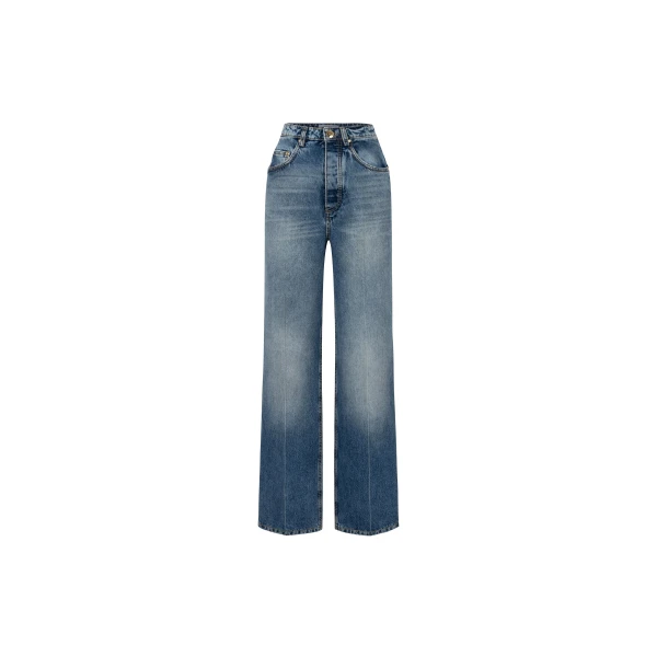 Straight Leg Jeans in Blue