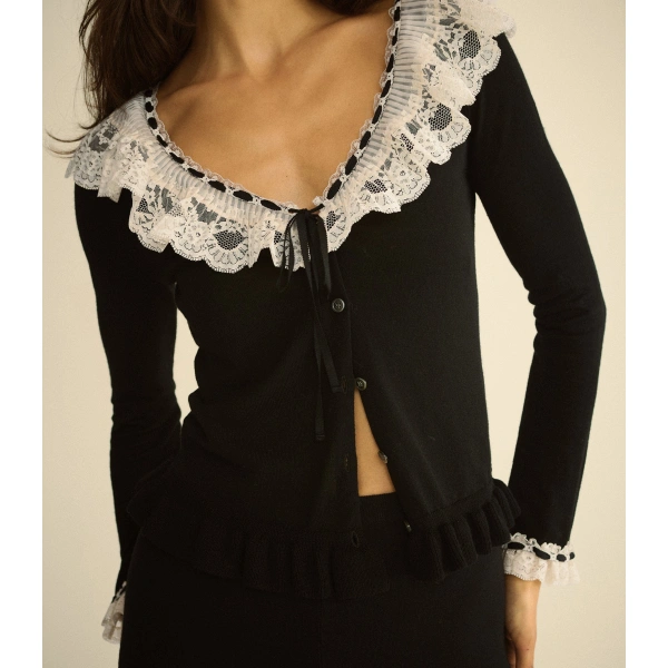 Doen Aubrielle Cardigan in Black | Cardigans | Coveti, view 2