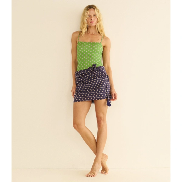 Doen Cascais Sarong in Navy Cadiz Foulard | Beachwear | Coveti, view 3