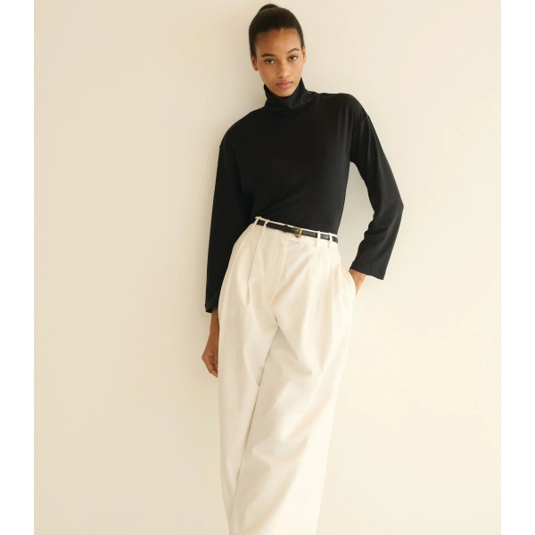 Doen Hawthorn Turtleneck in Black | Turtlenecks | Coveti, view 2