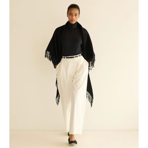 Doen Hawthorn Turtleneck in Black | Turtlenecks | Coveti, view 4
