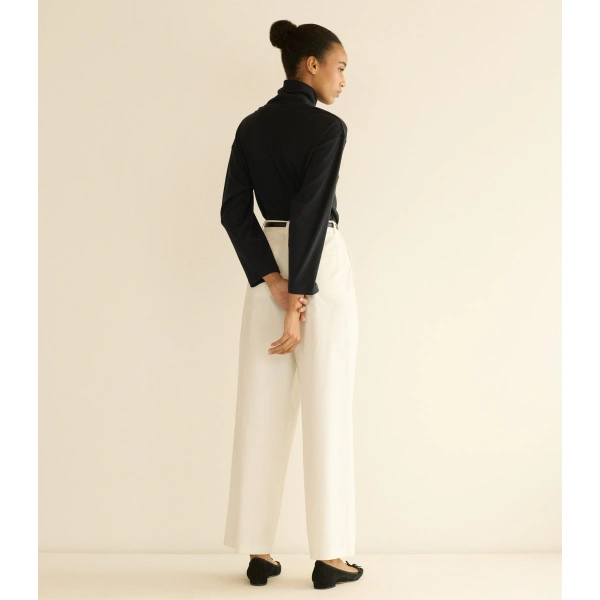 Doen Hawthorn Turtleneck in Black | Turtlenecks | Coveti, view 5