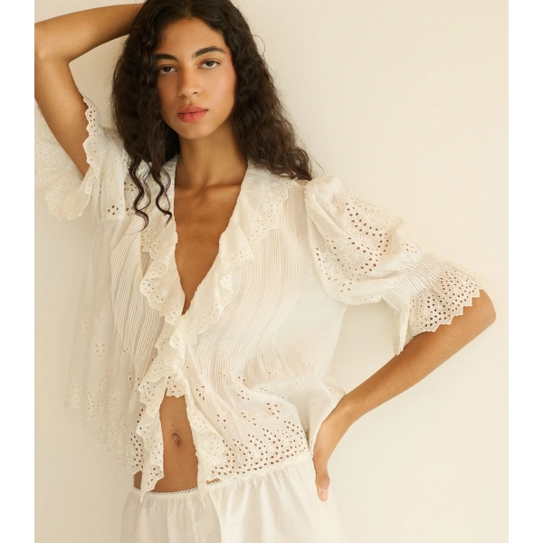 Doen Henri Top in Salt Eyelet | Blouses | Coveti, view 2