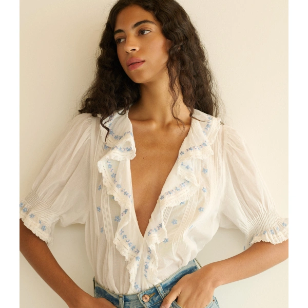 Doen Hettie Top in Salt | Blouses | Coveti, view 2