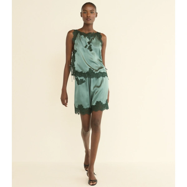 Doen Irsa Short in Dulac Green | Shorts | Coveti, view 4