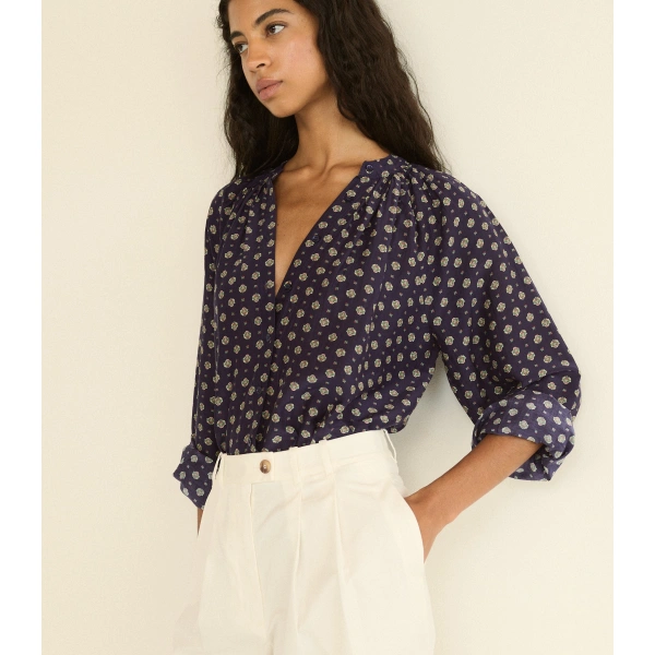 Doen Julienne Top in Navy Cadiz Foulard | Blouses | Coveti, view 2
